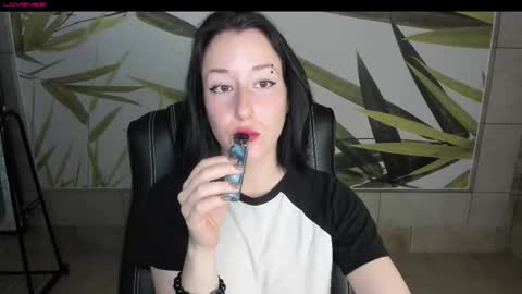 Snapshot of adell_berry chatting on September 2025 02:49:01 AM Adel online show from September 2025 02:49:01 AM