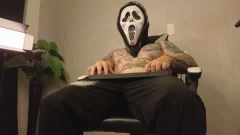 Ades online show from October 2025 11:44:01 AM