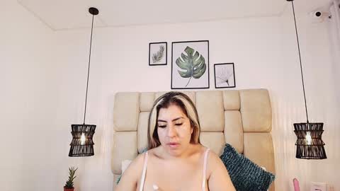 AdharaSmithh online show from January 2025 09:55:02 PM