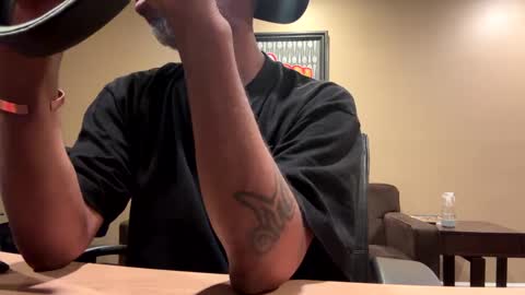 adick_ting online show from December 2024 06:22:02 AM