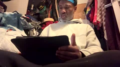 adick_ting online show from October 2025 06:14:01 AM