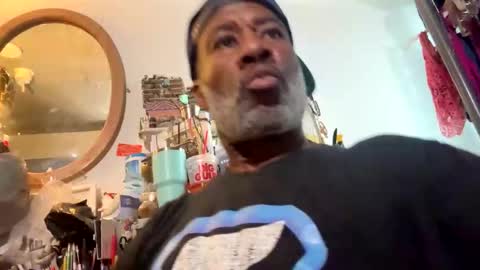 adick_ting online show from October 2025 02:50:02 PM