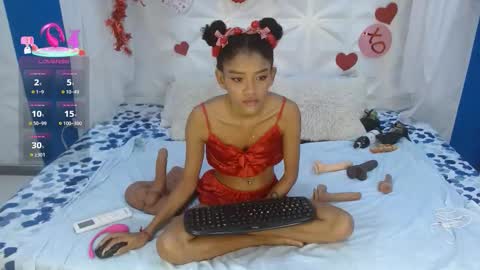 adisson_petite1 online show from February 2026 05:35:02 PM