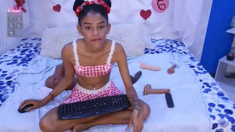 adisson_petite1 online show from February 2026 07:45:02 PM
