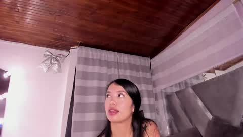 Stormi online show from November 2025 02:01:02 AM