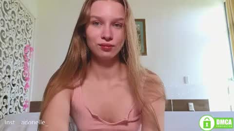 Lia  online show from June 2026 05:41:01 AM