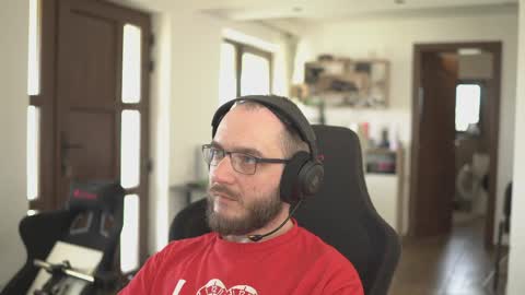 W36 online show from April 2026 08:04:01 AM