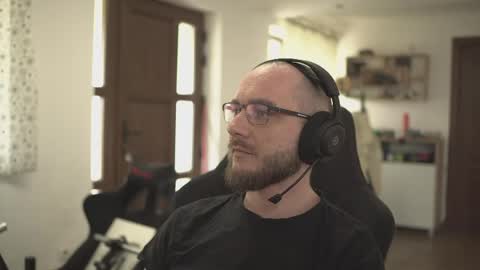 W36 online show from April 2026 11:59:01 AM