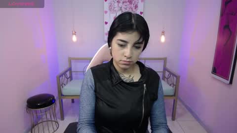 Adri  online show from March 2026 12:50:02 PM