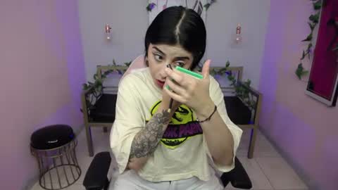 Adri  online show from July 2026 01:04:01 PM