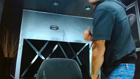 Snapshot of adrian_rae chatting on December 2024 11:49:02 AM online show from December 2024 11:49:02 AM