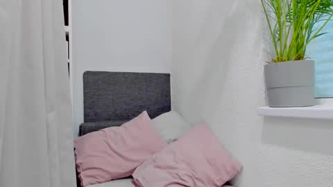 Snapshot of adriana_coy_ chatting on December 2025 02:12:02 PM Adriana online show from December 2025 02:12:02 PM