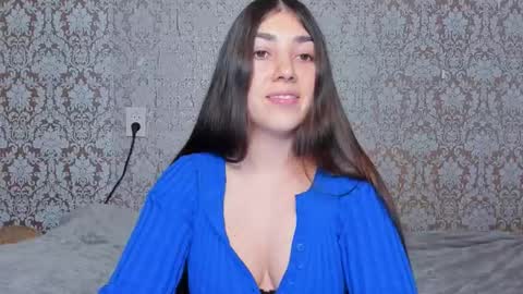 Snapshot of adrianakuiper chatting on January 2026 11:09:02 PM Adriana online show from January 2026 11:09:02 PM