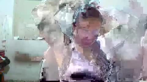 Adriana Tellez online show from November 2025 12:33:01 PM