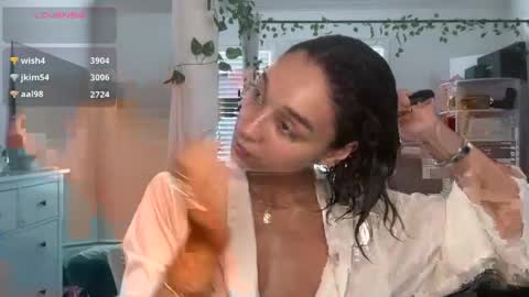 Snapshot of adriannarodriguez chatting on April 2026 07:09:01 PM Adrianna online show from April 2026 07:09:01 PM