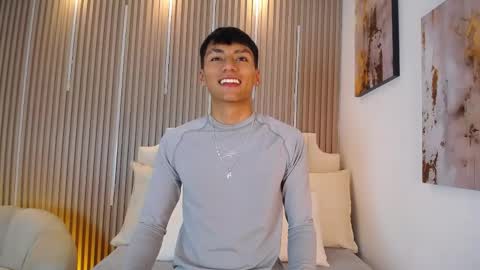 adrianstark_ online show from May 2026 12:44:01 PM