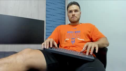 Adrein Roche online show from December 2025 10:38:02 PM