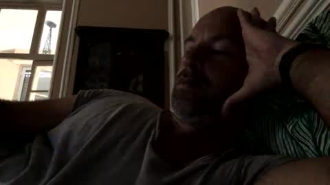 adrienfromparis online show from October 2025 06:54:01 AM