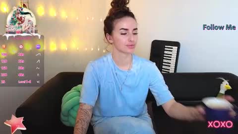 Adriana online show from January 2025 08:29:01 AM