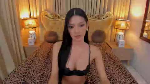 Snapshot of aela_washington chatting on September 2025 06:44:02 PM Aela online show from September 2025 06:44:02 PM