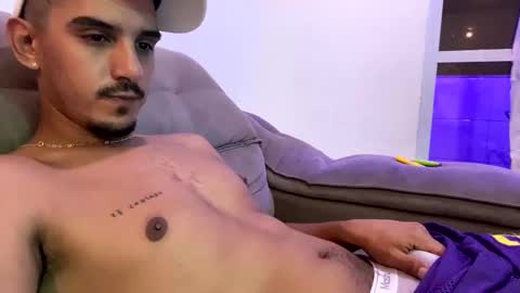 Luci online show from January 2025 04:18:02 AM