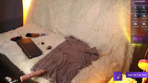 Fred and Dilan online show from January 2025 09:20:01 PM