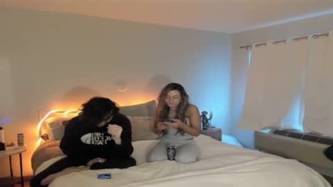 Niko online show from March 2026 01:54:01 AM