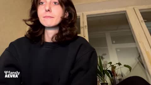 Snapshot of aevra chatting on November 2025 03:58:02 PM vegans taste better online show from November 2025 03:58:02 PM