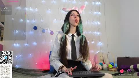 Afina online show from April 2026 12:52:01 AM