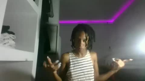 Snapshot of africadeluxe chatting on March 2025 11:01:02 AM Africa online show from March 2025 11:01:02 AM