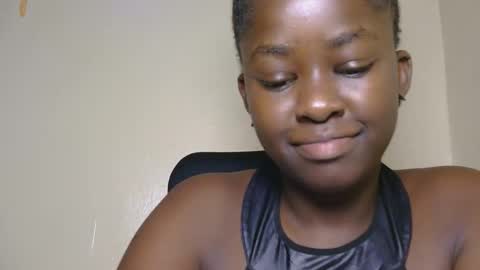 african_sluttygal online show from November 2025 01:44:01 AM