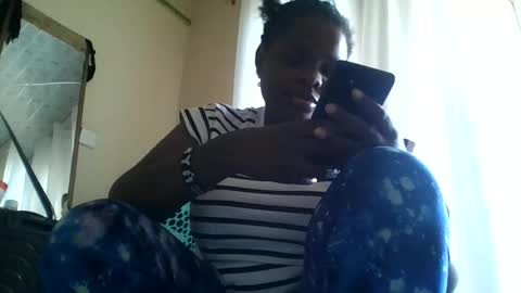 Snapshot of africanwoman2 chatting on March 2026 09:32:02 AM africanwoman2 online show from March 2026 09:32:02 AM