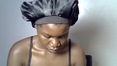 afrikan_desire online show from April 2026 05:32:01 PM