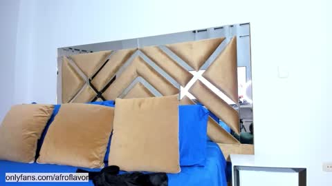 Snapshot of afro_happy__06 chatting on December 2025 11:48:02 AM Jheremy and leeryc online show from December 2025 11:48:02 AM