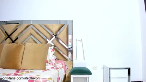 Snapshot of afro_happy__06 chatting on December 2025 10:35:02 AM Jheremy and leeryc online show from December 2025 10:35:02 AM