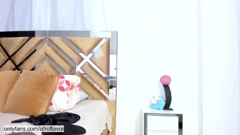 Snapshot of afro_happy__06 chatting on January 2026 10:09:02 AM Jheremy and leeryc online show from January 2026 10:09:02 AM