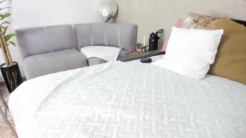 Snapshot of afrodita_martinez chatting on February 2025 05:21:02 PM Afrodita online show from February 2025 05:21:02 PM