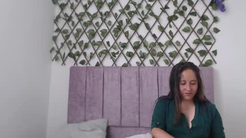 Lia  Valkyria online show from January 2026 08:44:02 PM