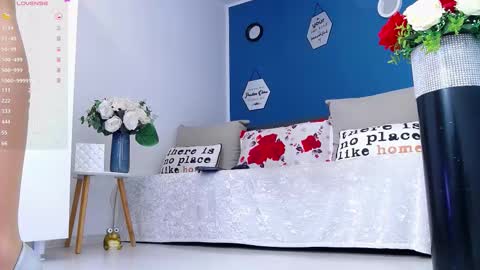 Amalia online show from November 2025 05:03:01 PM