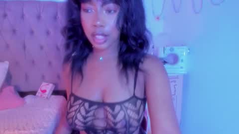 Snapshot of afrogoddes chatting on October 2025 06:18:01 PM afrogoddes online show from October 2025 06:18:01 PM