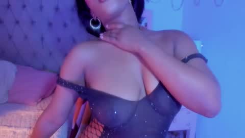 Snapshot of afrogoddes chatting on October 2025 07:03:01 PM afrogoddes online show from October 2025 07:03:01 PM