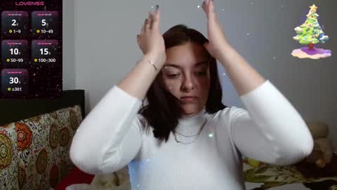 Snapshot of agata_a chatting on January 2025 02:40:02 PM Hanna online show from January 2025 02:40:02 PM