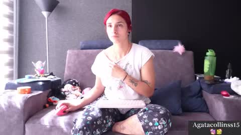 Snapshot of agatacollinsss chatting on November 2025 02:43:02 PM Agata Collinss online show from November 2025 02:43:02 PM