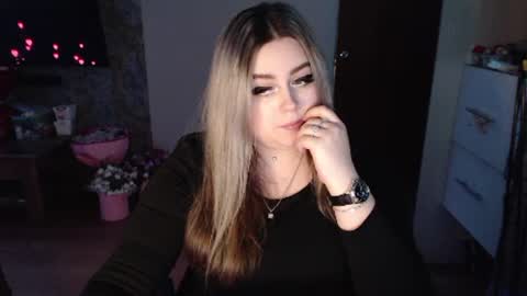 Snapshot of agatasweeti chatting on January 2025 08:22:01 PM Agata online show from January 2025 08:22:01 PM