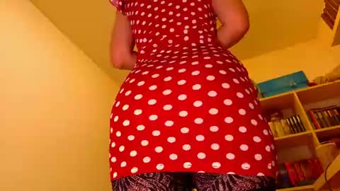 Snapshot of agatha137 chatting on June 2026 01:14:02 AM Agatha online show from June 2026 01:14:02 AM
