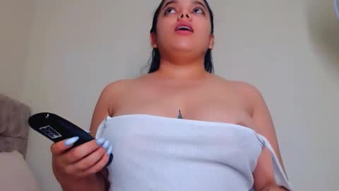 agatha frank online show from November 2025 09:37:02 AM