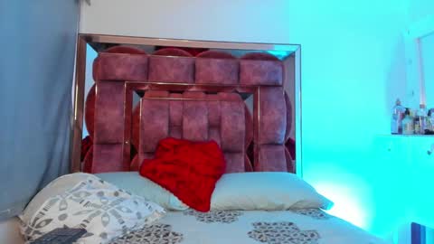 Snapshot of agatha_morrison1 chatting on January 2025 10:16:02 PM Agatha online show from January 2025 10:16:02 PM