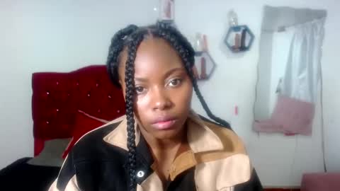 CAROLINA online show from January 2025 06:12:01 AM