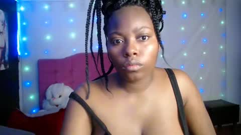 CAROLINA online show from February 2025 09:09:01 PM