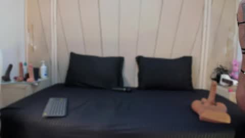 Agatha Steel online show from April 2026 07:32:01 PM